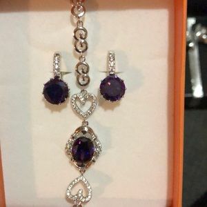 Bracelet and earrings